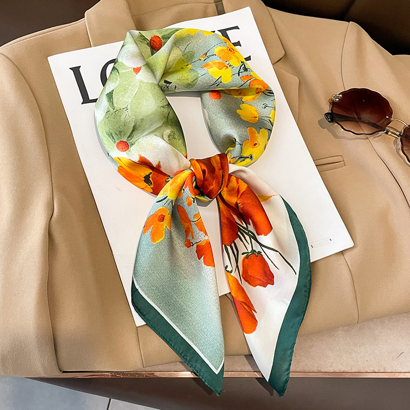 Scarf Silk Square - 70x70 cm foulard en soie carré