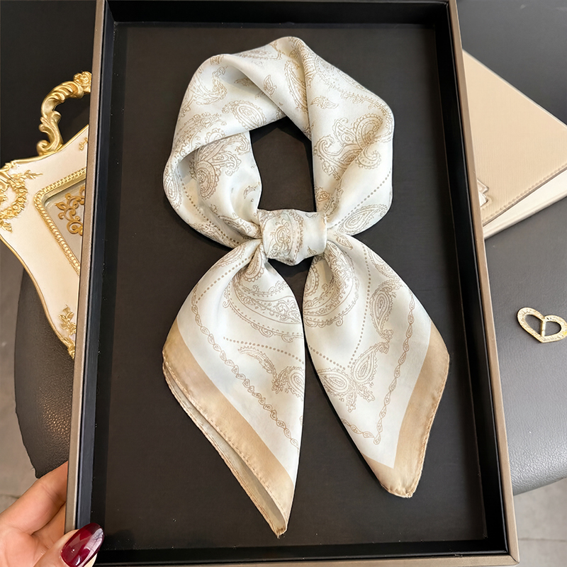 Foulard carré vintage beige à  - Head Wrap Turban avis et prix