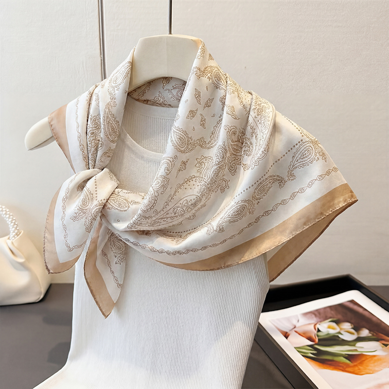 Foulard carré vintage beige à  - Head Wrap Turban avis et prix