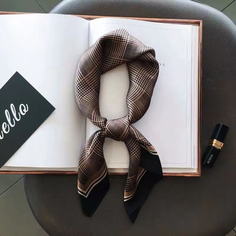 Écharpe carrée imprimée zèbre  - Ascot Neck Scarf avis et prix